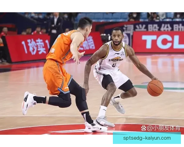 科雷亚边路突破表现稳健，助力球队攻势不断增强